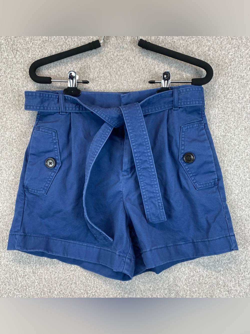 Banana Republic Womens Sz 2 Belted Authentic Chino Shorts Blue Preppy Coastal